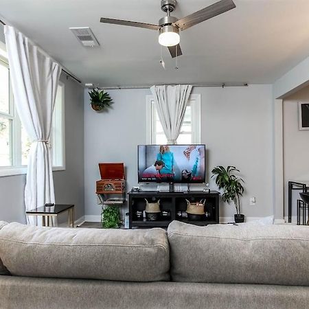 West End Bungalow Perfect To Work, Play, & Escape Atlanta Bagian luar foto
