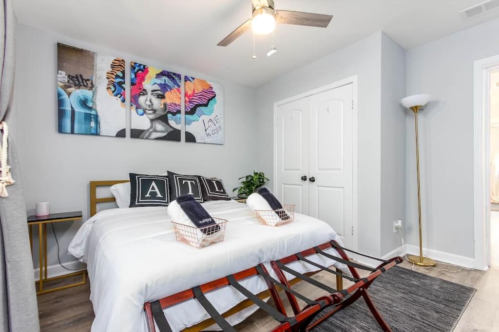 West End Bungalow Perfect To Work, Play, & Escape Atlanta Bagian luar foto