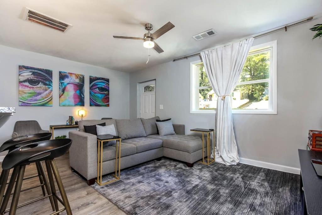 West End Bungalow Perfect To Work, Play, & Escape Atlanta Bagian luar foto