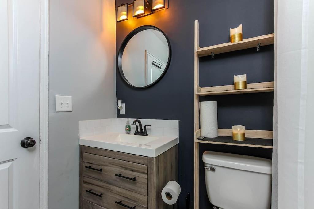West End Bungalow Perfect To Work, Play, & Escape Atlanta Bagian luar foto